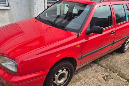 VW Golf 171.000 km 1.999 &euro; Wetter 35083