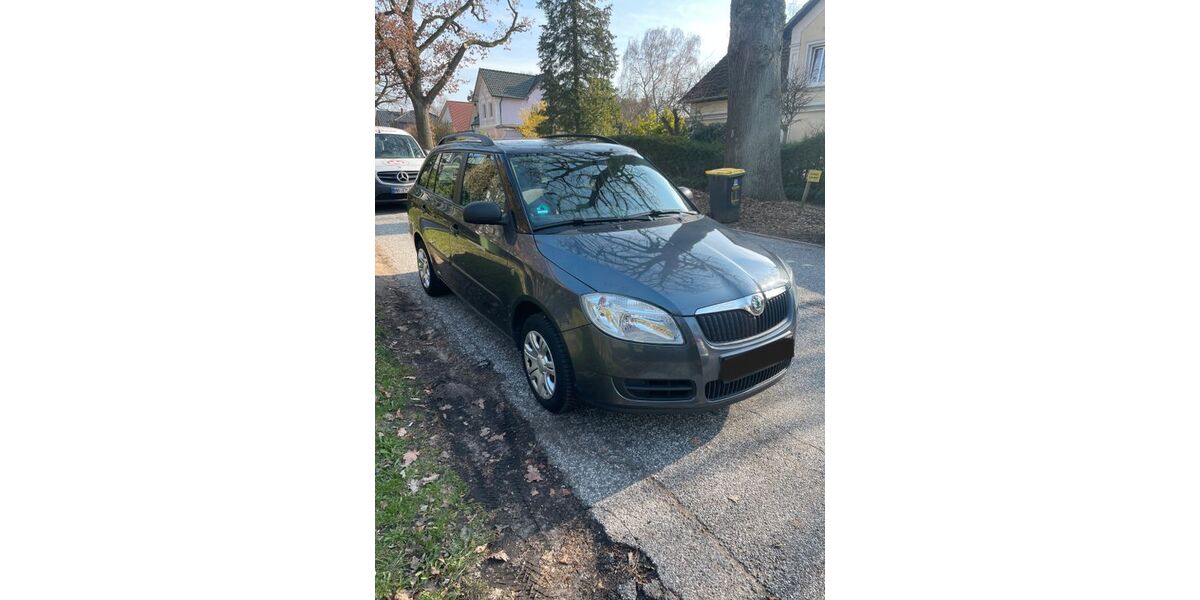 Skoda Fabia 130.700 km 4.300 &euro; Geesthacht 21502