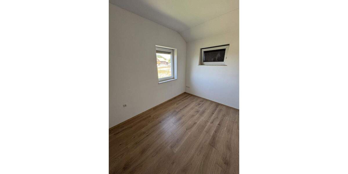 Doppelhaushälfte Eichendorf Pitzling - 4 Zimmer, 131 m&sup2;, 1.200&euro; | Angebot:25803299