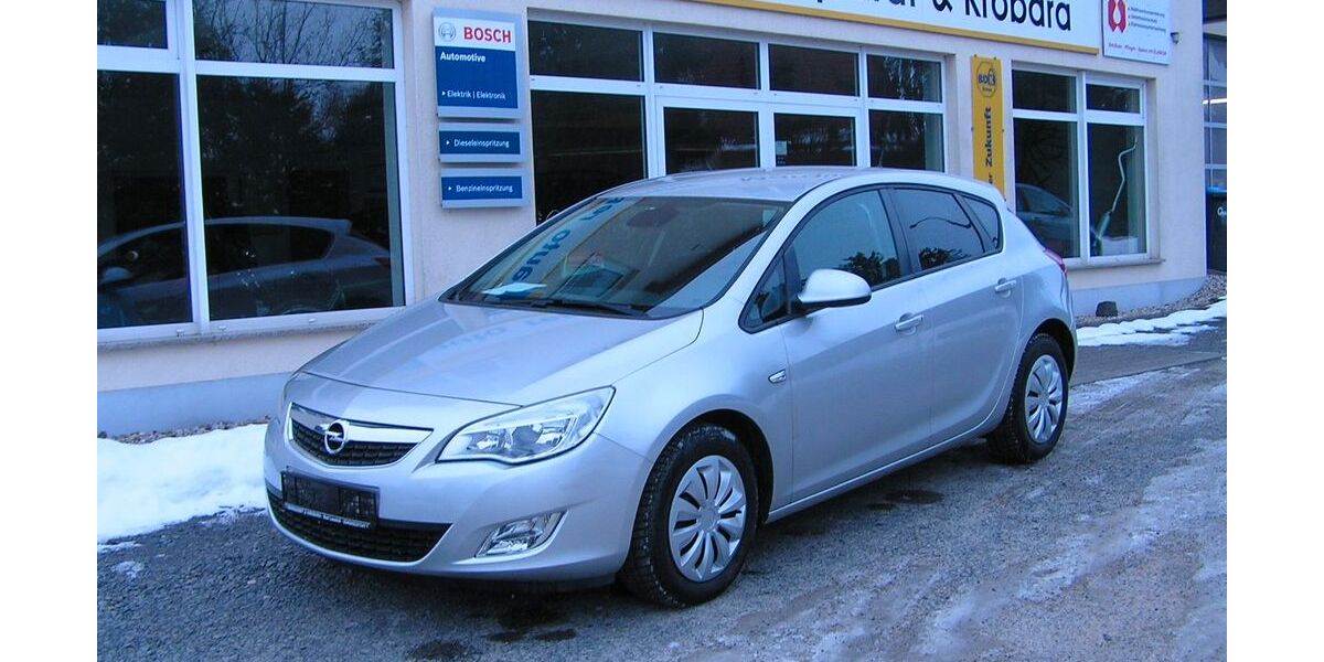 Opel Astra 97.019 km 5.895 &euro; Bad Lausick 04651