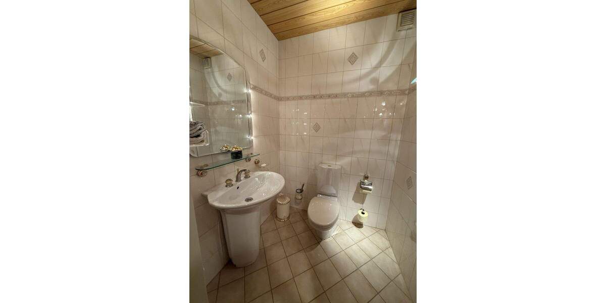 Einfamilienhaus Kaltenkirchen - 9 Zimmer, 415 m&sup2;, 698.400&euro; | Angebot:25782138