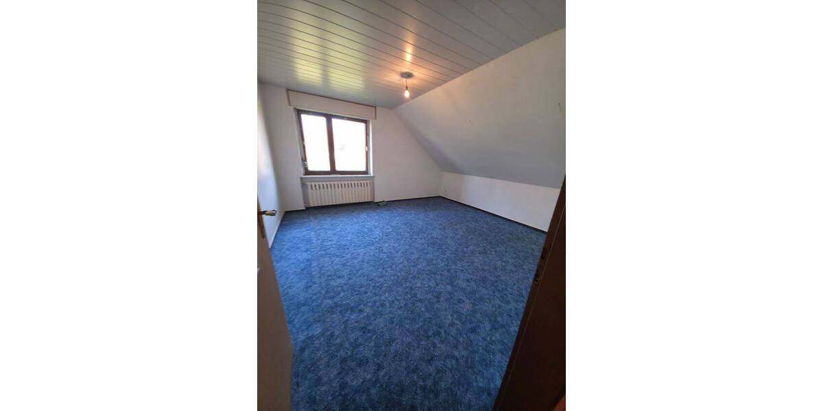 Einfamilienhaus Neuruppin OT Oberseehof Gnewikow - 7 Zimmer, 271 m&sup2;, 360.000&euro; | Angebot:26695813