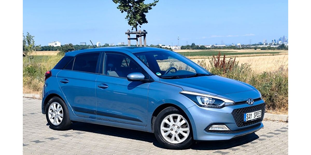 Hyundai i20 144.486 km 6.499 &euro; Liederbach 65835