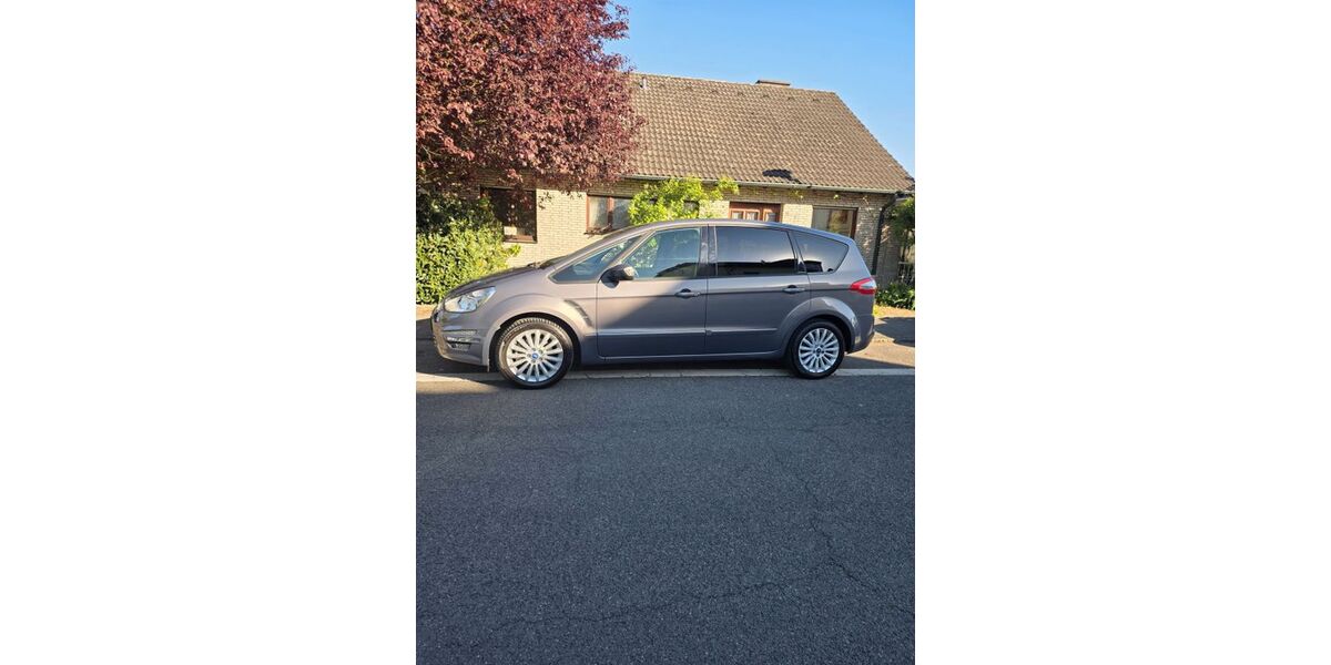Ford S-Max 132.000 km 11.500 &euro; Köln 51143