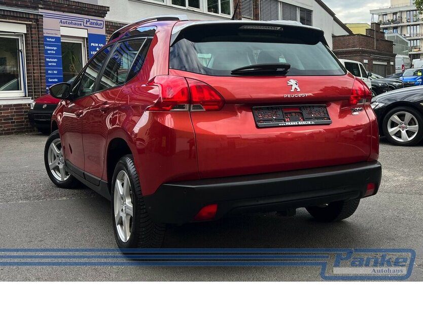 Peugeot 2008 Active*AHK*Navi*Klima*PDC*1-Hand*Chrom* 149.870 km 6.490 € Berlin 13187