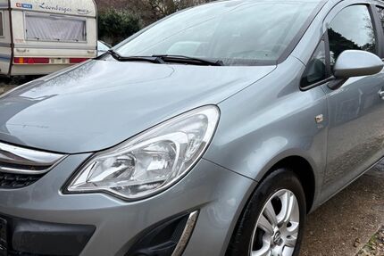 Opel Corsa 140.000 km 3.999 &euro; Völklingen 66333