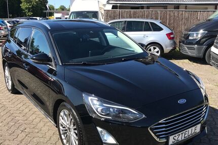 Ford Focus 123.577 km 9.590 &euro; Braunschweig 38110