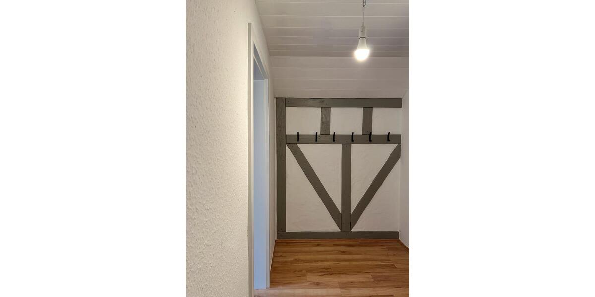 Dachgeschoßwohnung Schmallenberg - 3 Zimmer, 87 m&sup2;, 705&euro; | Angebot:25404267