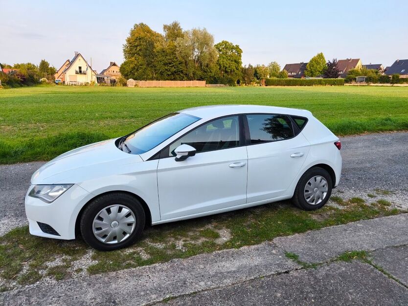 Seat Leon 146.000 km 6.900 € Enger 32130