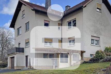Haus Küps Schmölz - 7 Zimmer, 250 m&sup2;, 185.000&euro; | Angebot:25802805