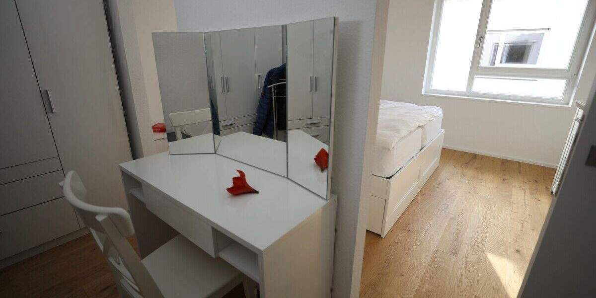 Einfamilienhaus Niederdorfelden - 7 Zimmer, 210 m&sup2;, 3.100&euro; | Angebot:25665446