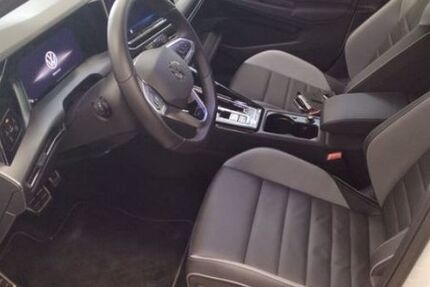 VW Golf 20.780 km 38.990 &euro; Duisburg 47178