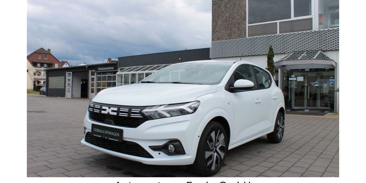 Dacia Sandero 24.000 km 14.990 &euro; Holzminden 37603