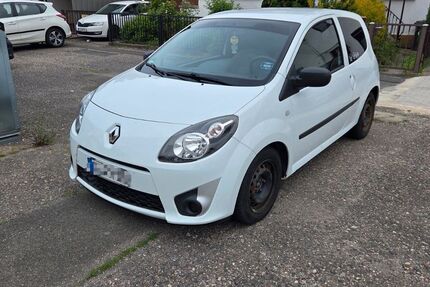 Renault Twingo 64.000 km 2.000 &euro; Gera 07549