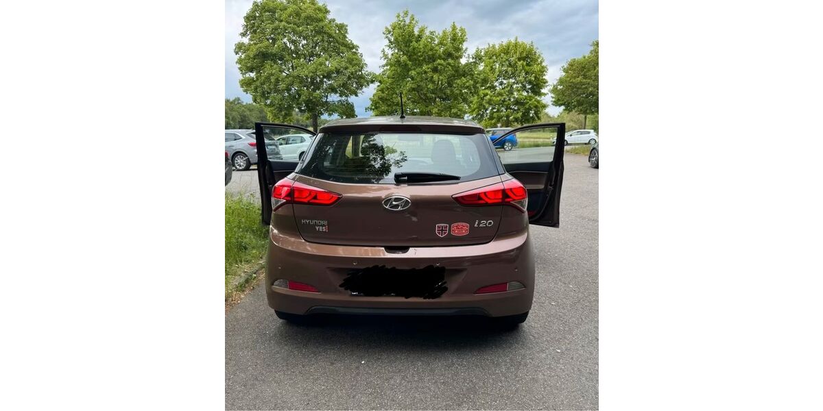 Hyundai i20 180.800 km 5.700 &euro; Hünfelden 65597