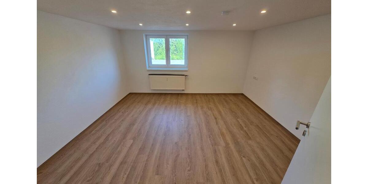 Etagenwohnung Heimenkirch - 5 Zimmer, 132 m&sup2;, 1.390&euro; | Angebot:26422235