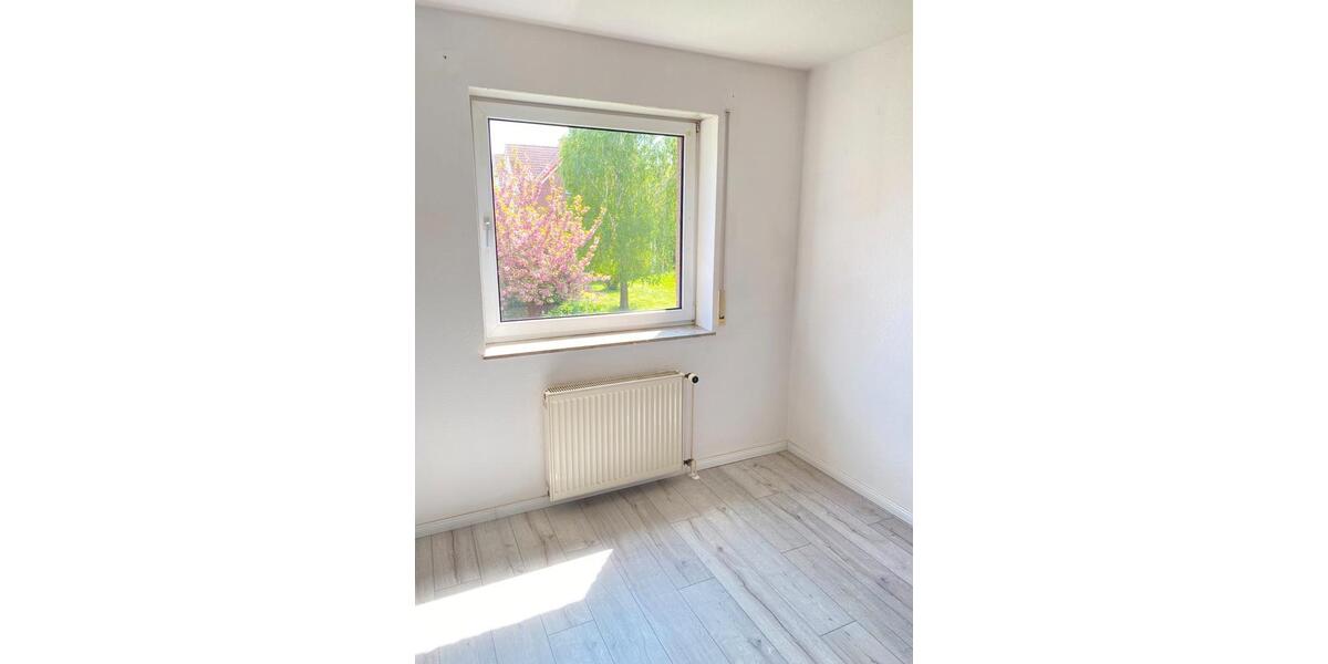 Etagenwohnung Bördeland - 2 Zimmer, 61 m&sup2;, 515&euro; | Angebot:24700327