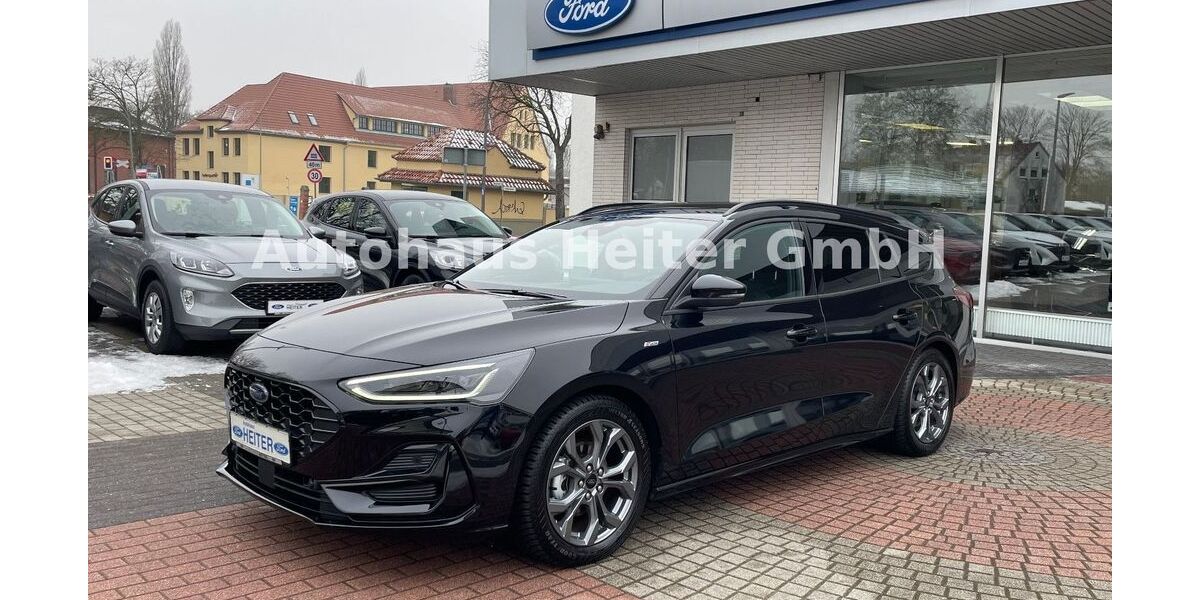 Ford Focus 11.140 km 23.950 &euro; Osnabrück 49090