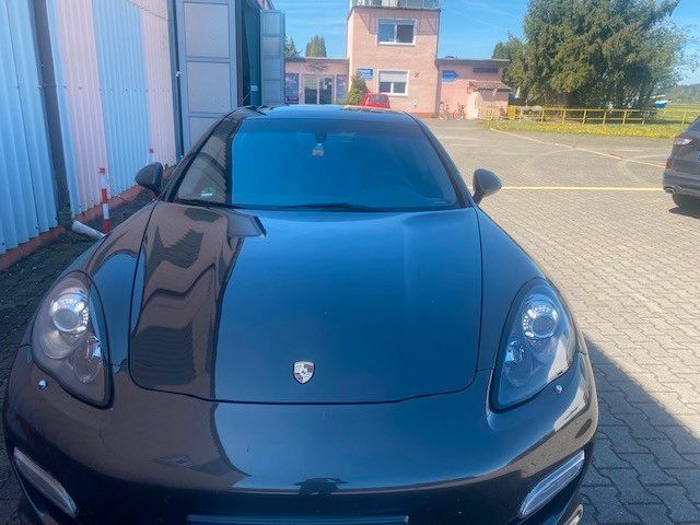 Porsche Panamera 133.500 km 39.970 &euro; MEMMINGEN 87700