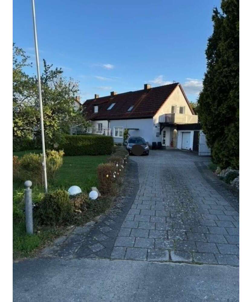 Haus zum Kaufen in Eckersdorf 289.000 € 130 m²