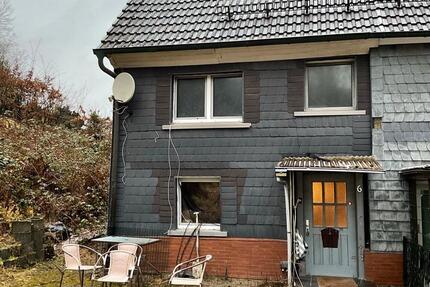 Haus Gummersbach Berstig Süd - 3 Zimmer, 90 m&sup2;, 140.000&euro; | Angebot:26851484