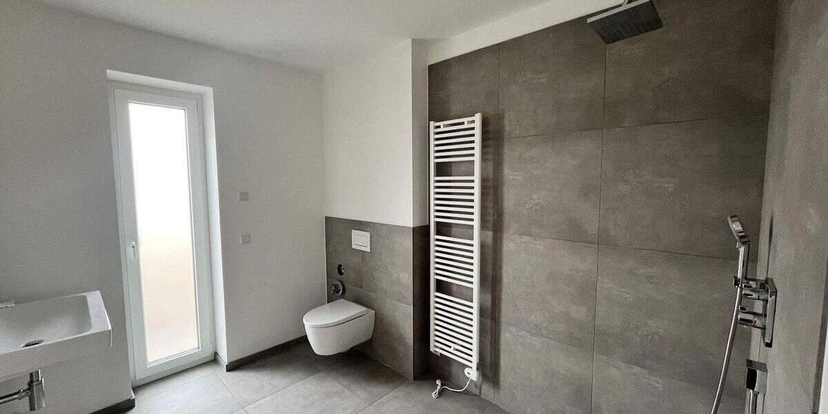 Etagenwohnung Rheda-Wiedenbrück Wiedenbrück - 3 Zimmer, 82 m&sup2;, 1.095&euro; | Angebot:25316042