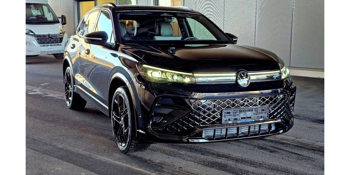 VW Tiguan 22.989 km 45.880 € Düren 52351