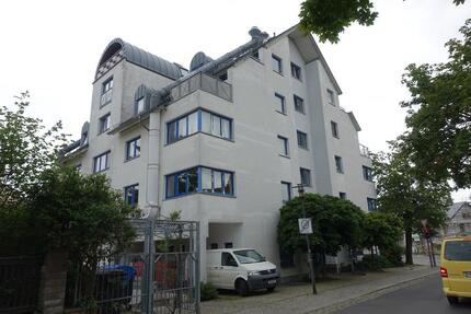 Büro- Praxisfläche in Wohn- + Geschäftshaus zimmer