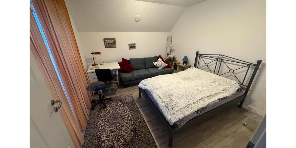 Erdgeschoßwohnung Blomberg - 3 Zimmer, 110 m&sup2;, 1.800&euro; | Angebot:19719172