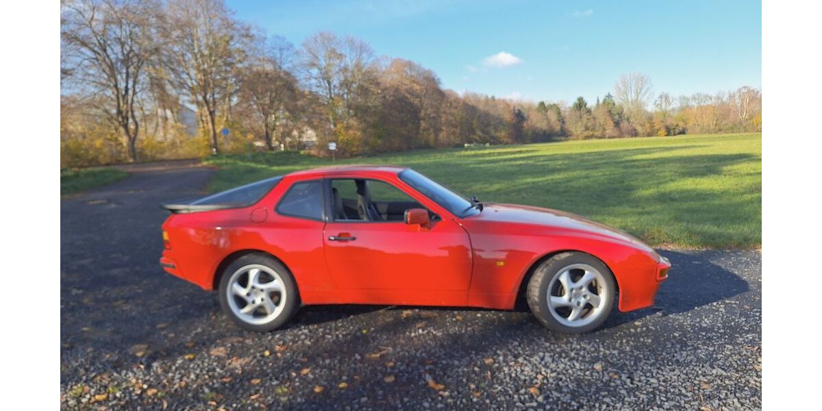 Porsche 944 159.900 km 22.950 &euro; Düsseldorf 40215