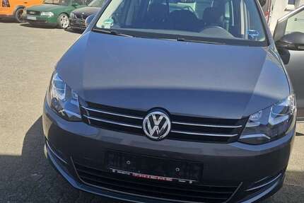 VW Sharan 148.000 km 20.999 &euro; Brakel 33034