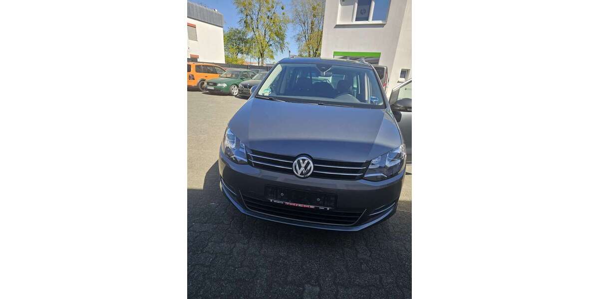 VW Sharan 148.000 km 20.999 &euro; Brakel 33034