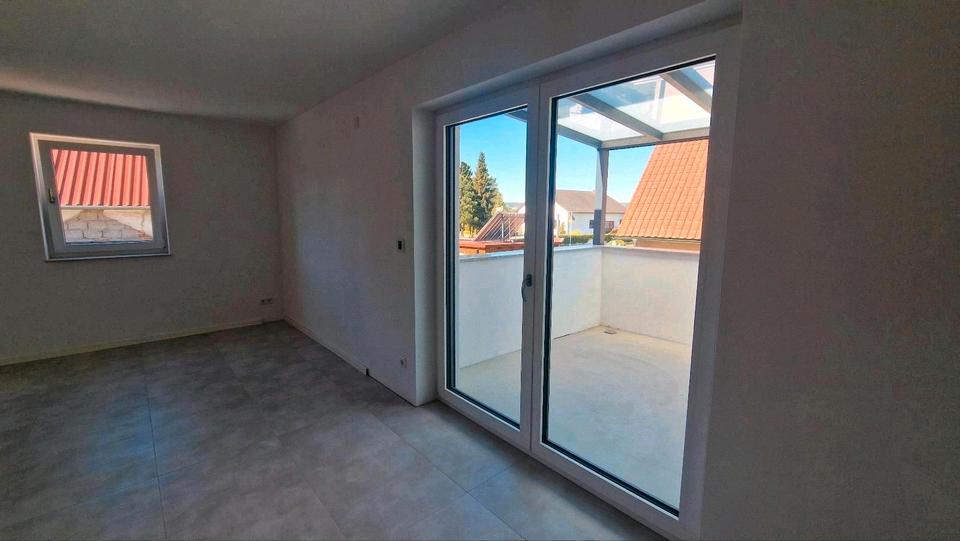 Etagenwohnung Schwandorf - 2 Zimmer, 66 m&sup2;, 735&euro; | Angebot:26395876