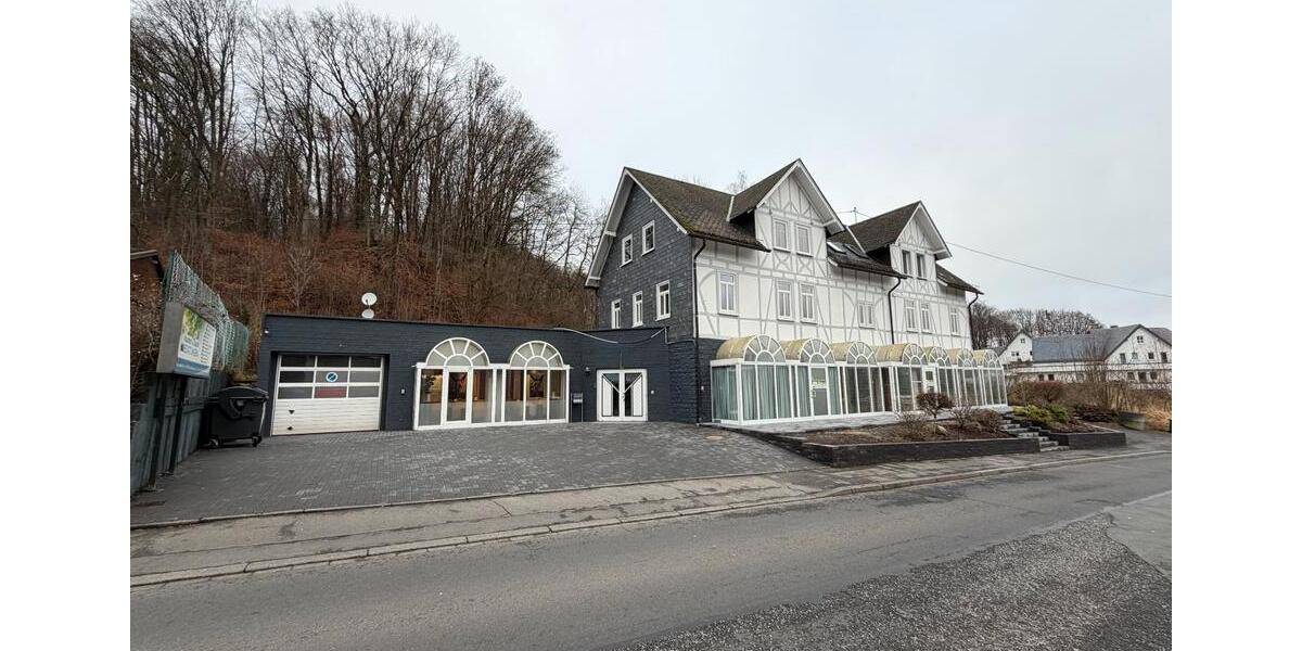 Mehrfamilienhaus, Wohnhaus Bad Marienberg (Westerwald) - 12 Zimmer, 607 m&sup2;, 1.200.000&euro; | Angebot:26182813