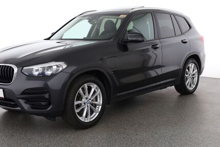 BMW X3 90.387 km 28.480 &euro; Berlin 12103