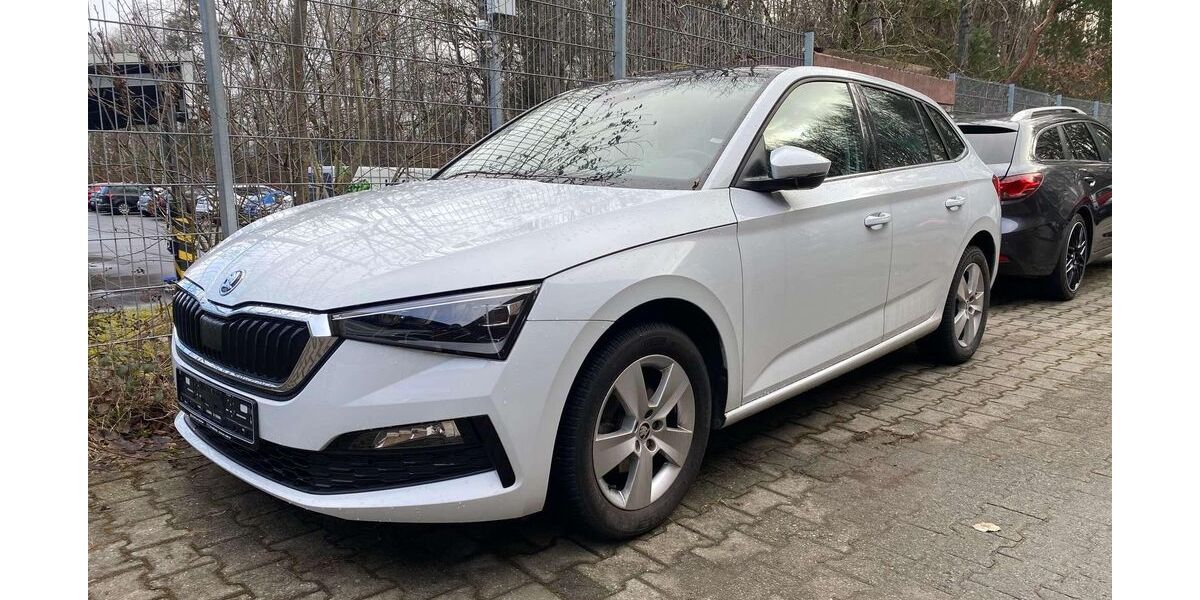 Skoda Scala 38.000 km 19.100 &euro; Eppstein 65817