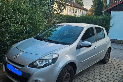 Renault Clio 71.000 km 2.900 € Geretsried 82538