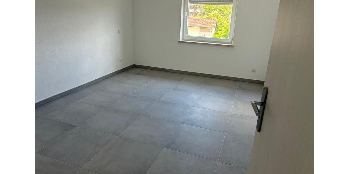 Etagenwohnung Neustadt an der Donau - 1 Zimmer, 68 m&sup2;, 1.000&euro; | Angebot:26639950