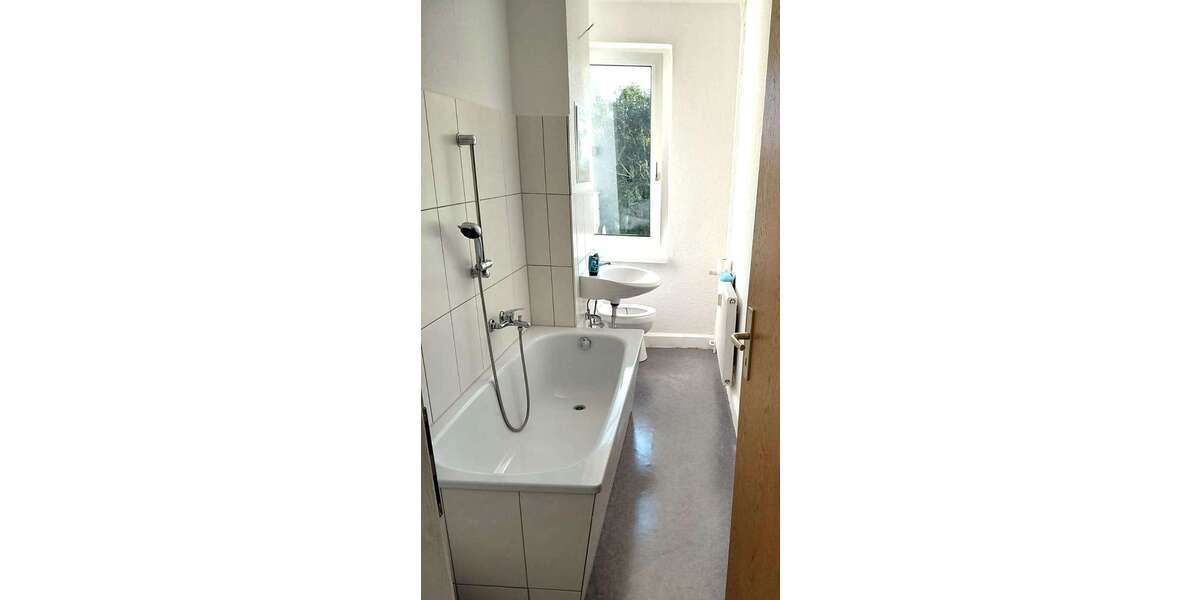 Frisch renovierte 3 Zimmer Wohnung mit Garage optional! - Appartement Galenbeck Sandhagen | Angebot:25468477