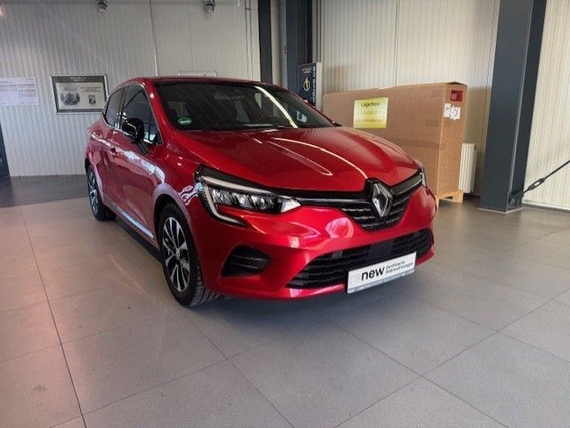 Renault Clio 23.275 km 15.697 &euro; Zossen 15806