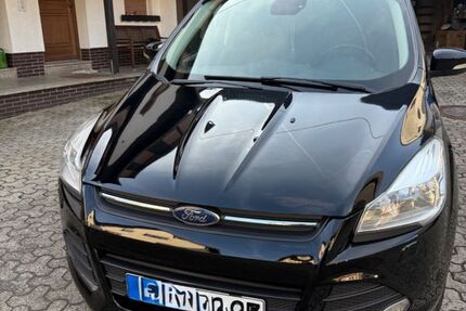 Ford Kuga 94.000 km 10.500 &euro; Heidenrod 65321