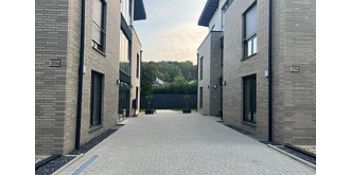 Erdgeschoßwohnung Wassenberg - 3 Zimmer, 93 m&sup2;, 90&euro; | Angebot:25589840