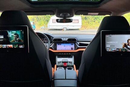 Lamborghini Urus 3.000 km 339.900 &euro; Köln (Heimersdorf) 50767