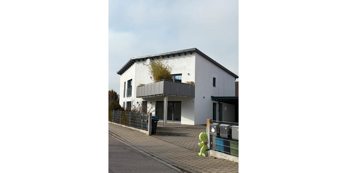 Etagenwohnung Ingolstadt - 3 Zimmer, 115 m&sup2;, 1.600&euro; | Angebot:25590803