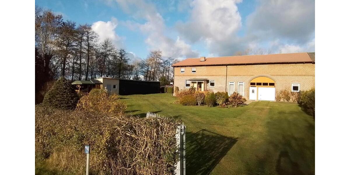 Doppelhaushälfte Neuenkirchen - 7 Zimmer, 277 m&sup2;, 430.000&euro; | Angebot:25316736