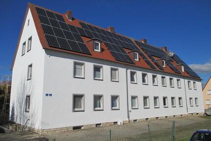wir vermieten eine 2-Zimmerwohnung in 96264 Altenkunstadt