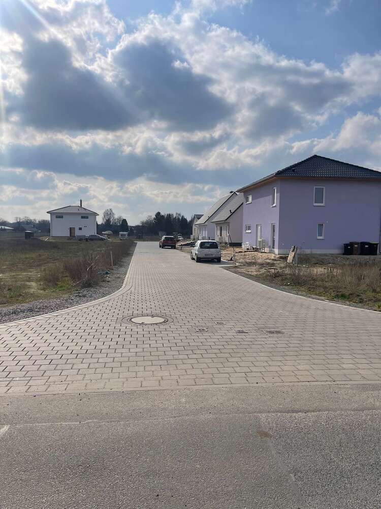 Grundstück zu verkaufen in Kloster Lehnin 173.400 € 598 m²
