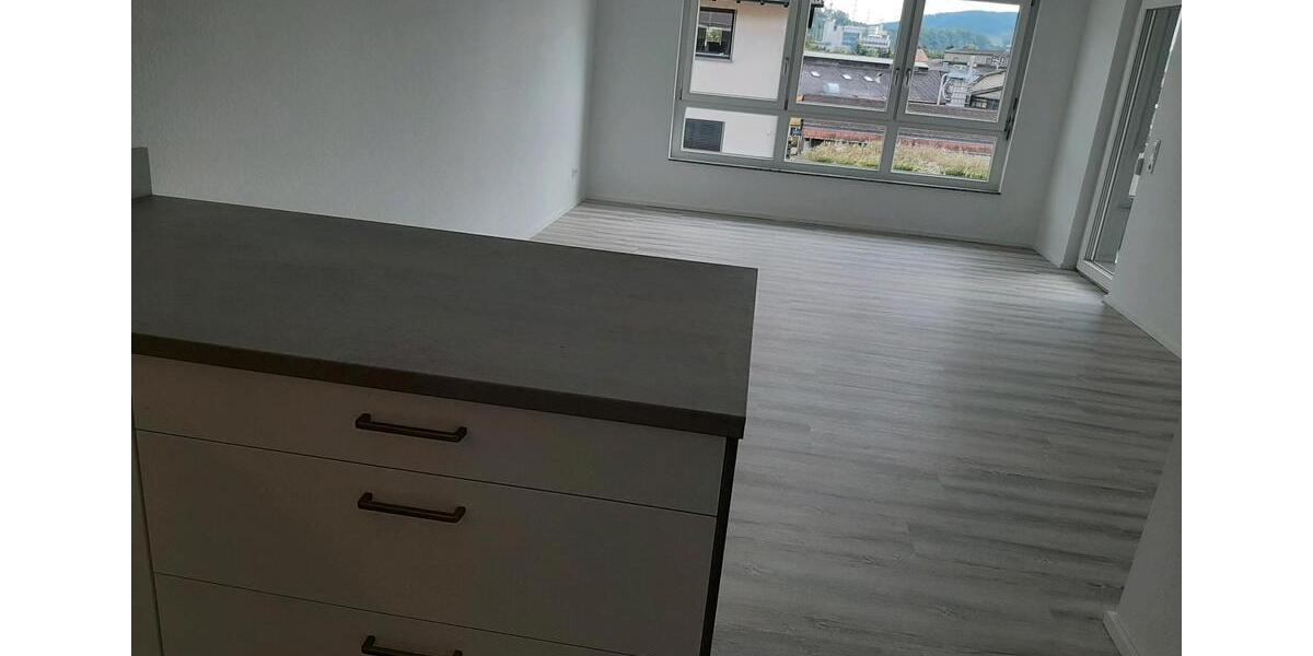 Etagenwohnung Laufenburg (Baden) - 2 Zimmer, 67 m&sup2;, 870&euro; | Angebot:25350405