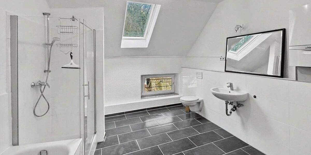 Etagenwohnung Wuppertal Elberfeld - 3 Zimmer, 73 m&sup2;, 590&euro; | Angebot:24748202