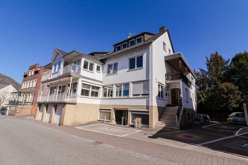 Haus zum Kaufen in Bullay 495.000 € 576 m²
